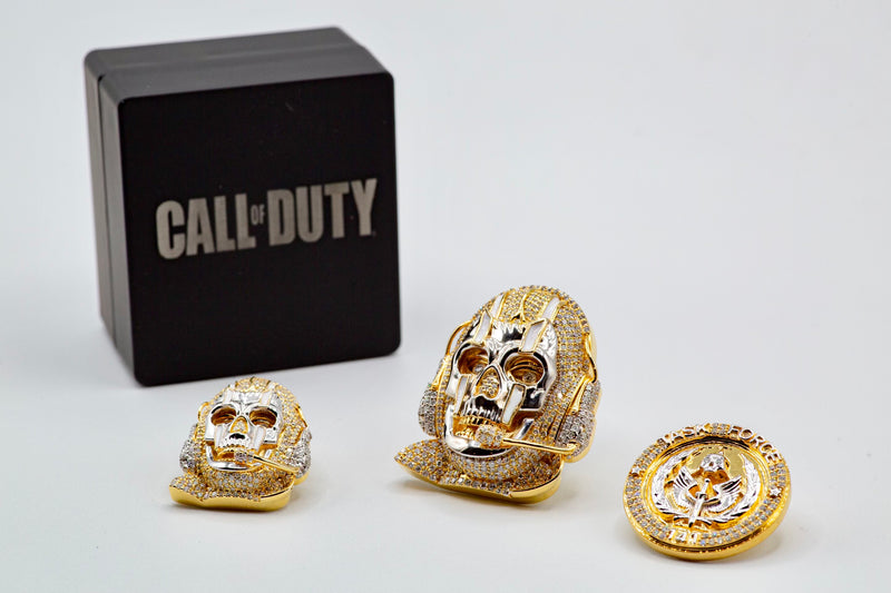 Large Yellow/White Gold Call of Duty Ghost Pendant